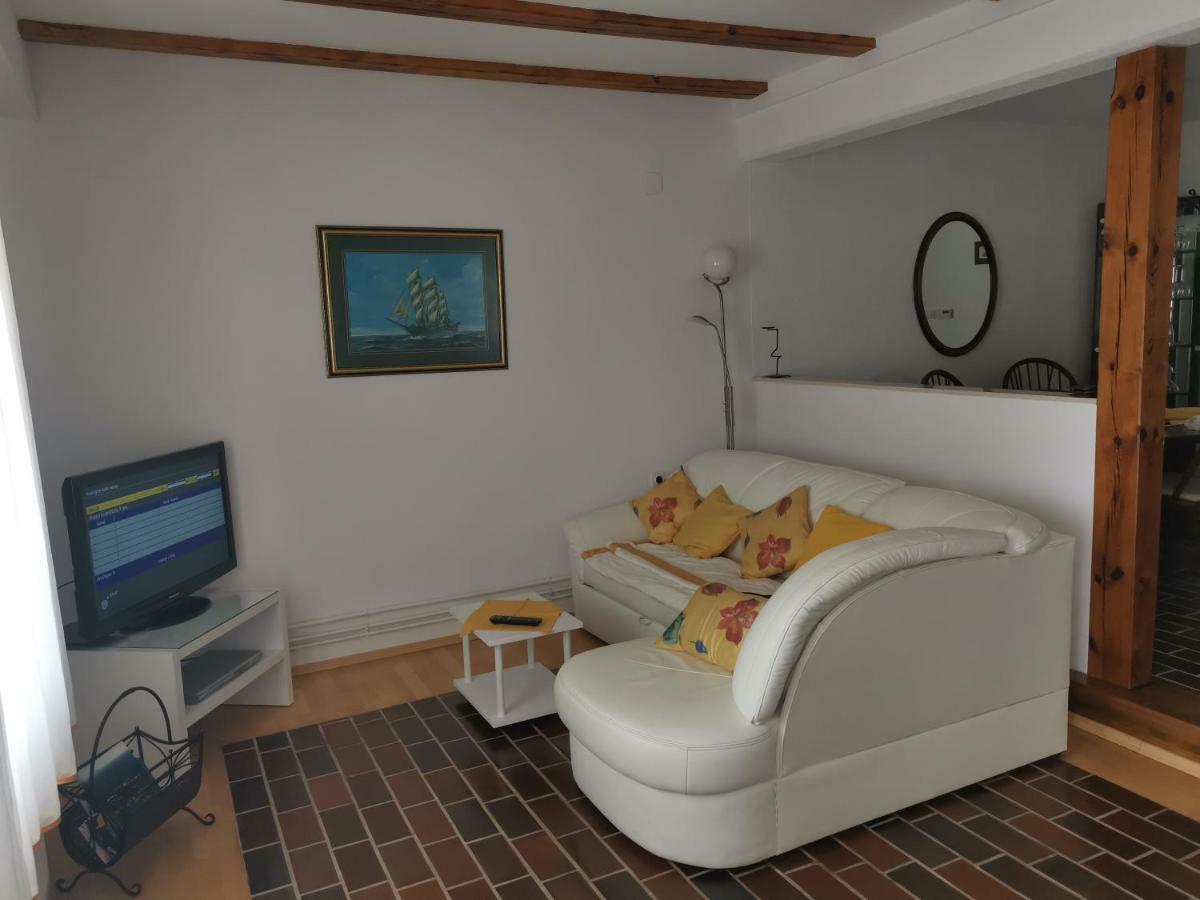 Apartma Soncek Premantura Esterno foto