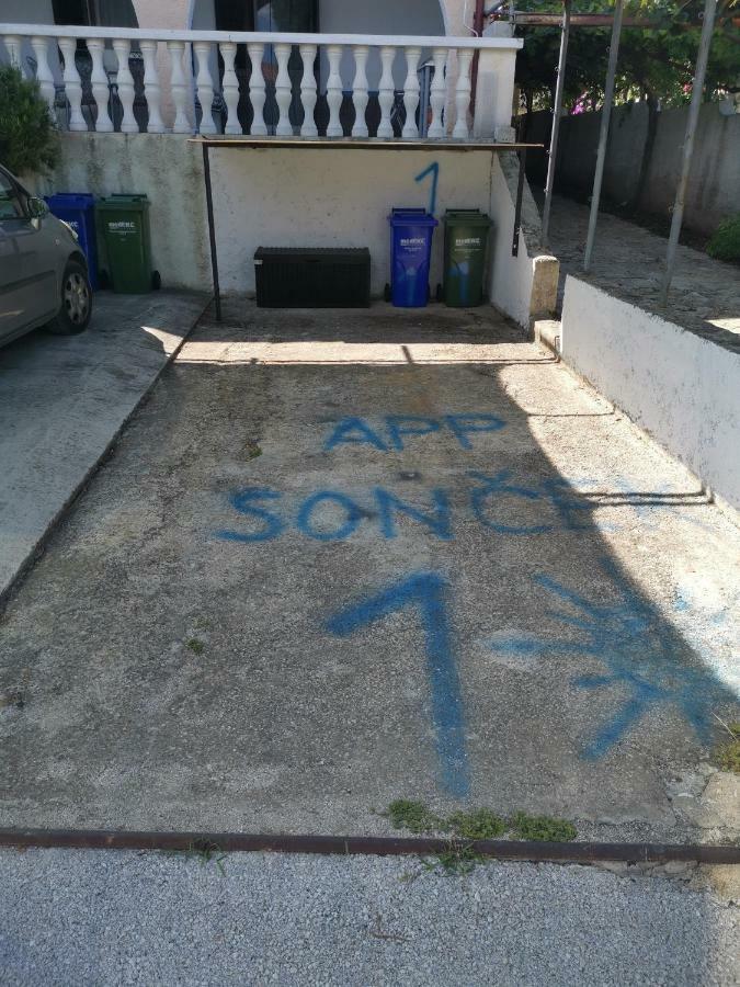 Apartma Soncek Premantura Esterno foto